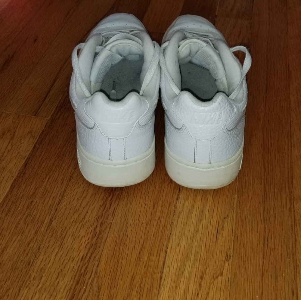 Nike sneakers - Picture 4 of 8